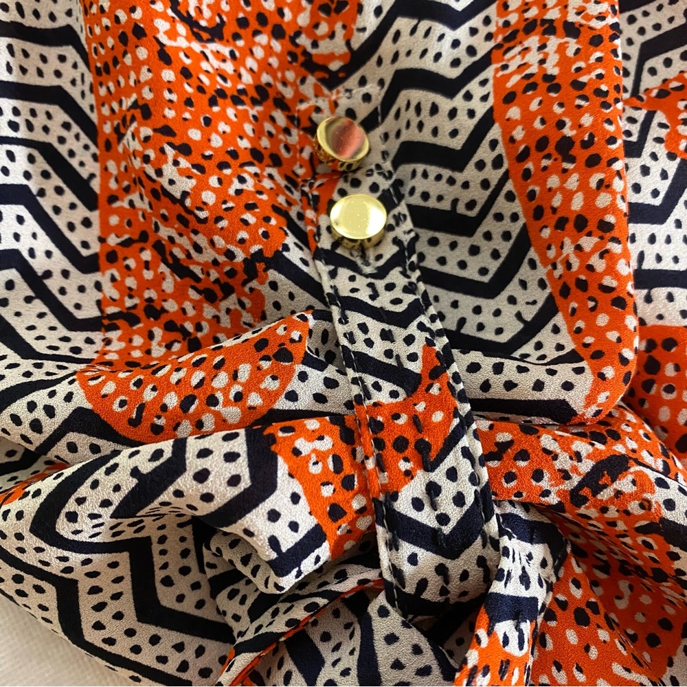 Tory Burch Thurman 100% Silk Dress with wrap belt - Picture 9 of 16